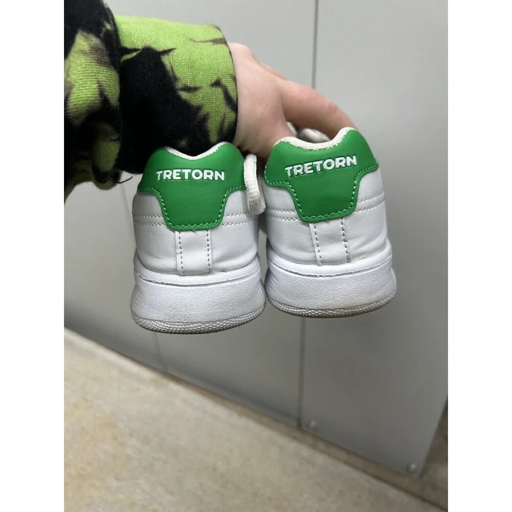 Tretorn good used
